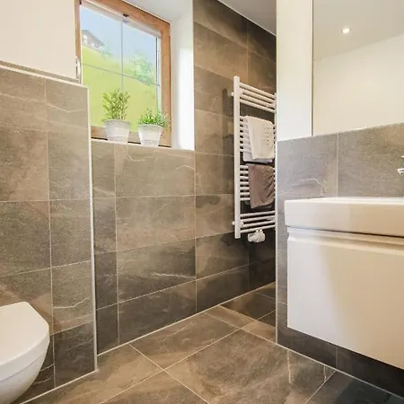 Klausenstein Gutshof Hollersbach *