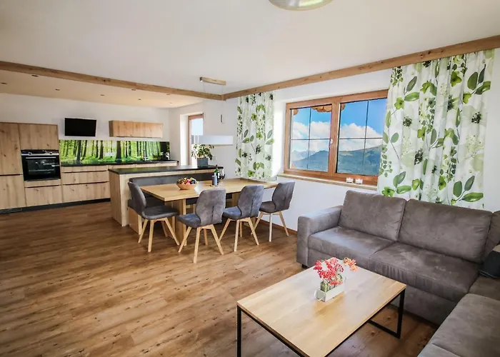 Klausenstein Gutshof Hollersbach *